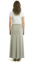 Load image into Gallery viewer, Long Knit Skirt / Ladies