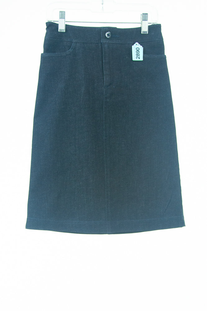 #2890 Sale Rack Item / Short Jean Skirt / Girls Size 6 / Dark Denim Stretch
