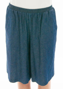Walking Culotte for Junior Sizes by Dressing For His Glory The Walking Culotte is a straight cut culotte.  It has an elastic waistband and slit pockets. The culotte is extremely durable as well as comfortable. Perfect for hiking, bike riding, soccer games or just about any activity you have in mind!